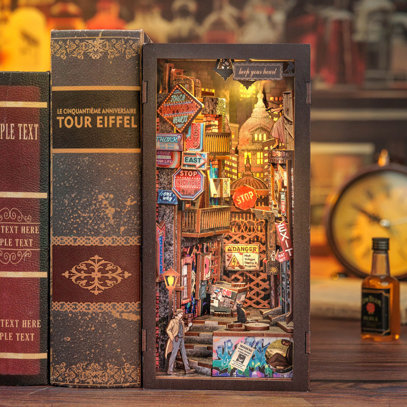 Lysliv DIY Book Nook Kit | The Long Goodbye