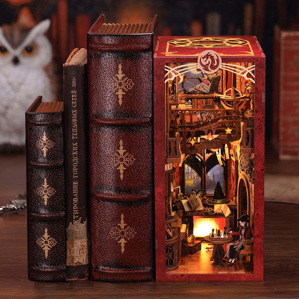 Lysliv DIY Book Nook Kit | Flame Common Room